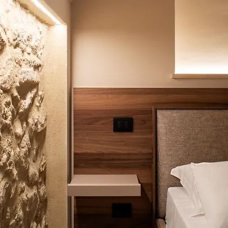 게스트하우스 Destasu' Bed And Wellness 4*